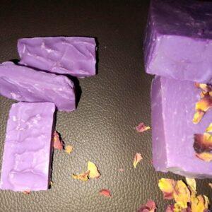 Lavender and Sunflower Soap with light Lavender essential oil 131g )